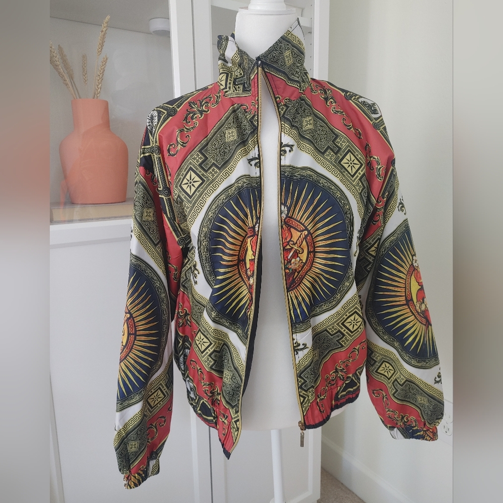 Forever 21 Black Orange Baroque Graphic Windbreaker - Small - Picture 7 of 8